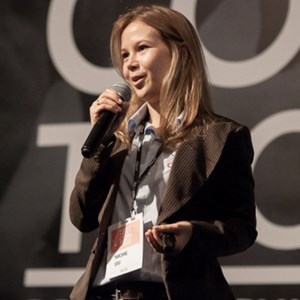 O marketing da cadeia está nas mãos de quem?